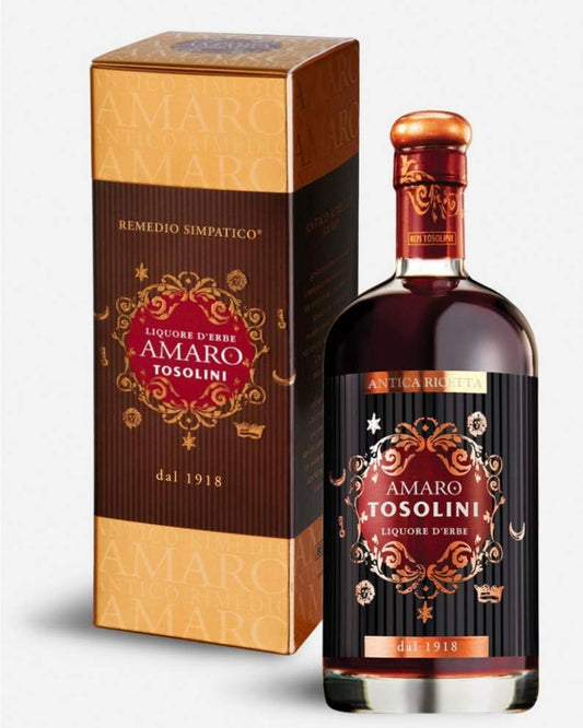Amaro Tosolini mit Geschenkbox